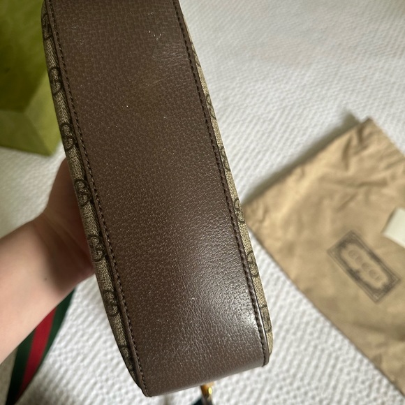 Gucci Logo Neo Vintage camera bag - Picture 8 of 16